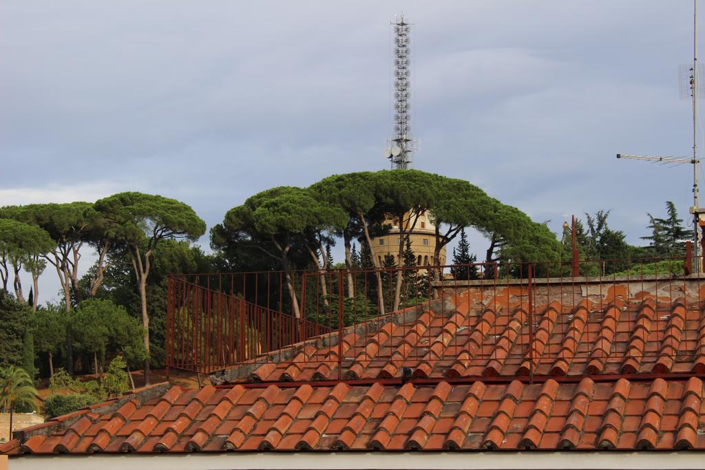 Good House In Vatican Rome