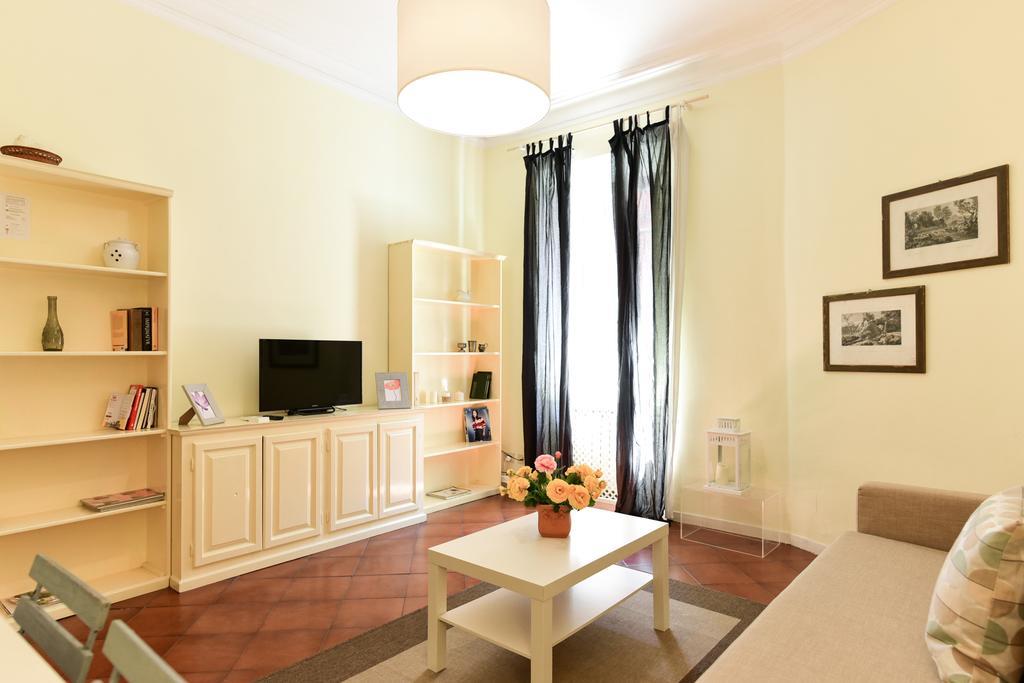 Via Giulia Charming - Feels Like Apartment