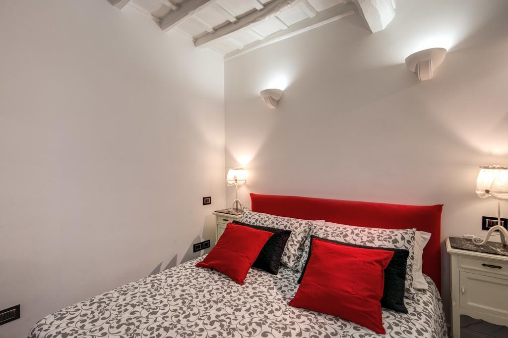 Appartamento Campo De' Fiori Stylish White *