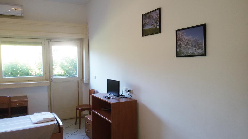 Bed & Breakfast Casa Per Ferie Cardinal G. Guarino