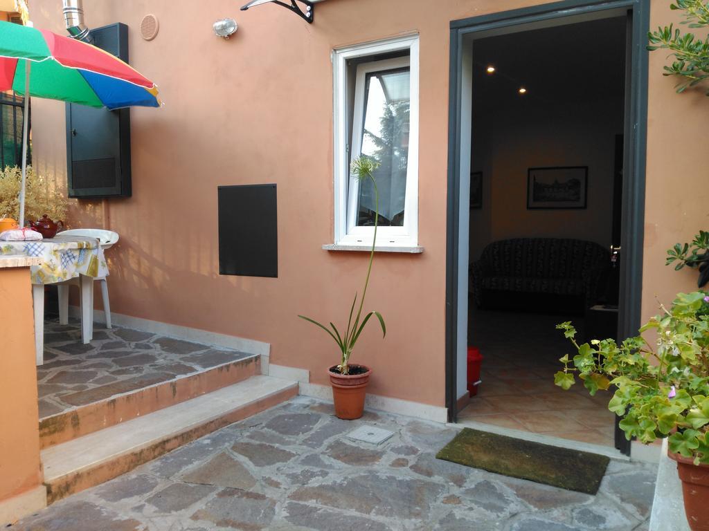 B&B Glicini Roma
