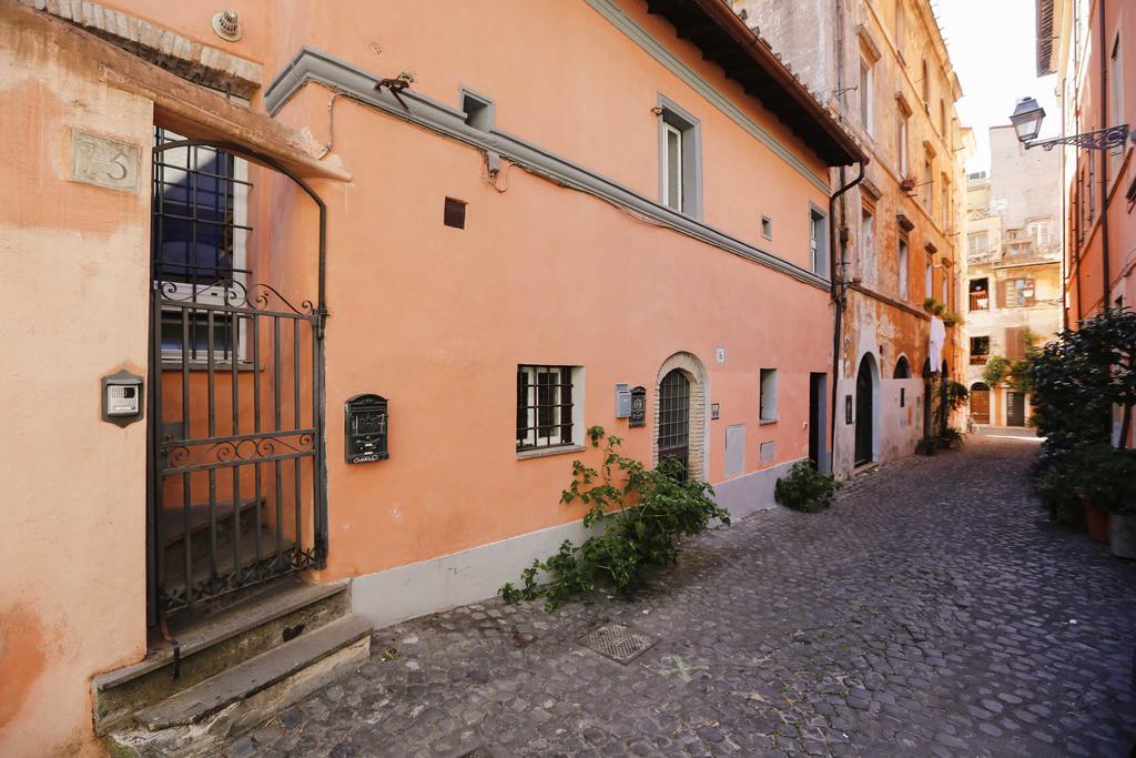 Apartment Vicolo Moroni Rome