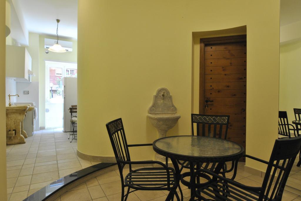 Tourist House *