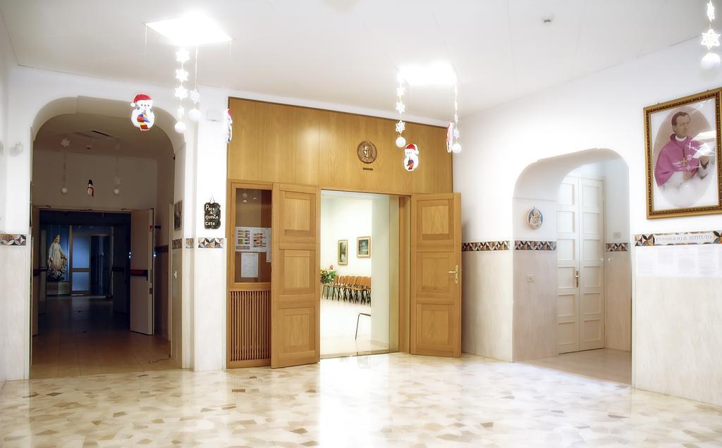 Guest house Casa Religiosa Per Ferie Ancelle Del Santuario