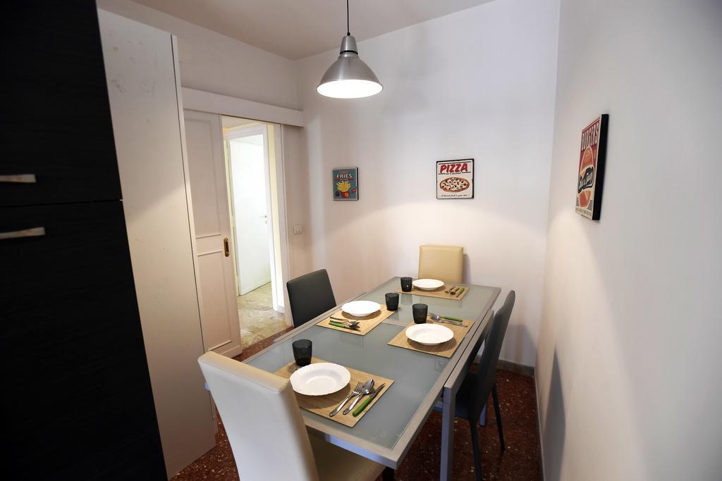 Casa Pigafetta - Piramide Rome