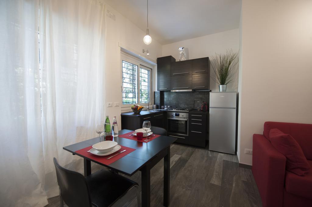 Apartamento Porta Latina - Private Rome's Center *