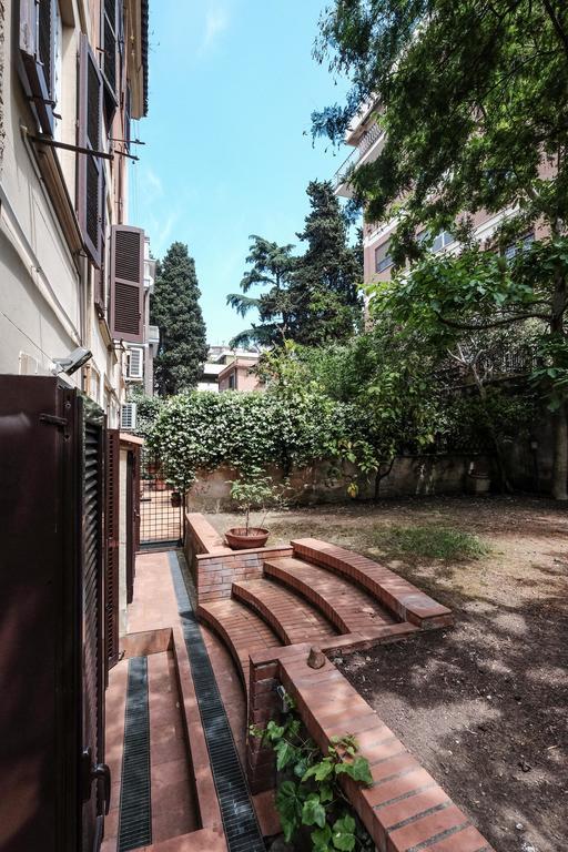 Villa Pamphili Classic Garden Apartment *