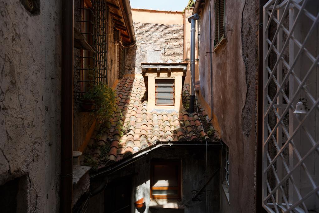 Navona, Old Appartement