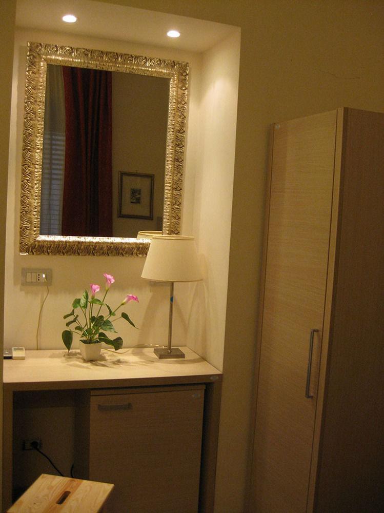 Bed & Breakfast Booking House 3*