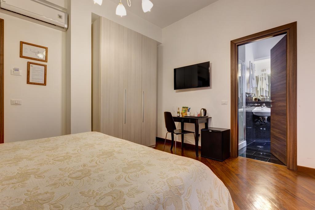 Little Rhome Bed & Breakfast Rome