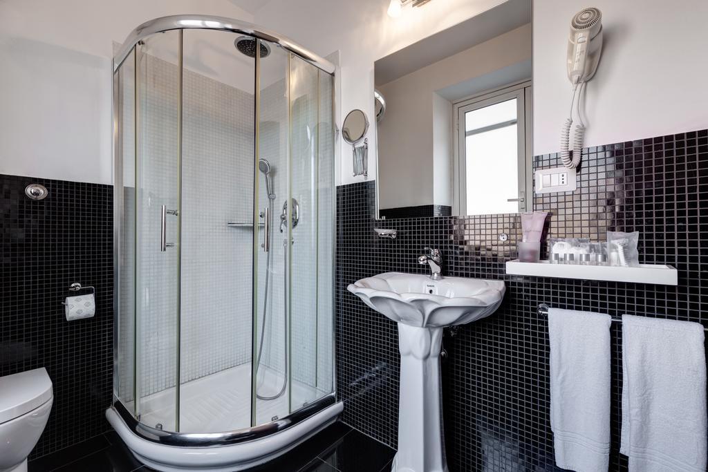 Bed & Breakfast Little Rhome 2*