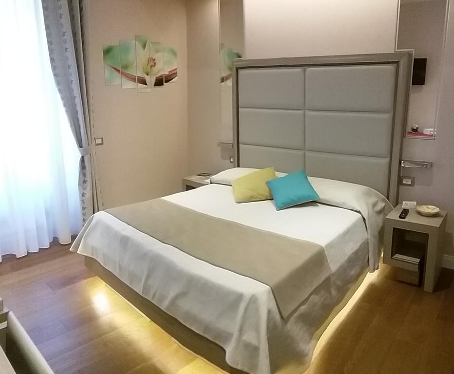 Guest house Domus Clara 3*