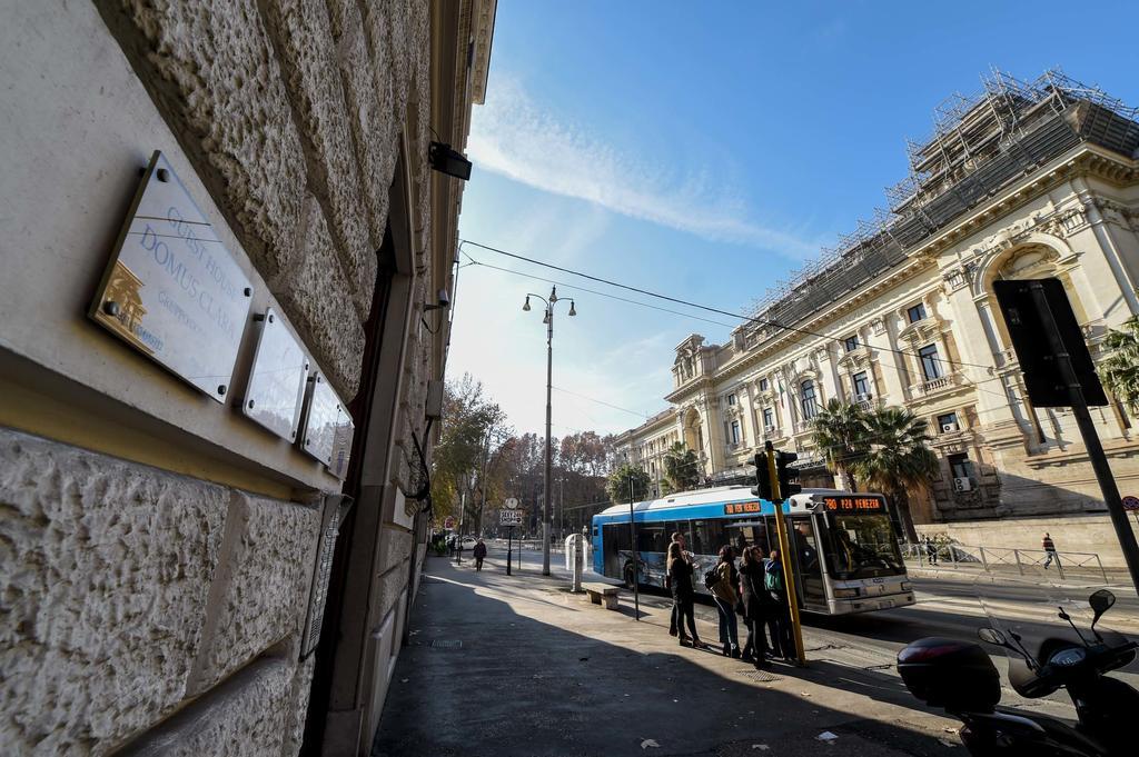 Domus Clara Guest house 3*
