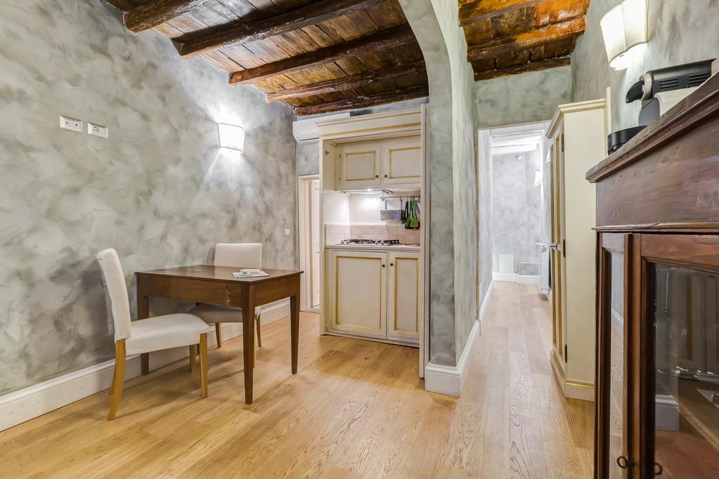 Colonna Suite - Rome Spanish Steps Suite & Spa * Rome