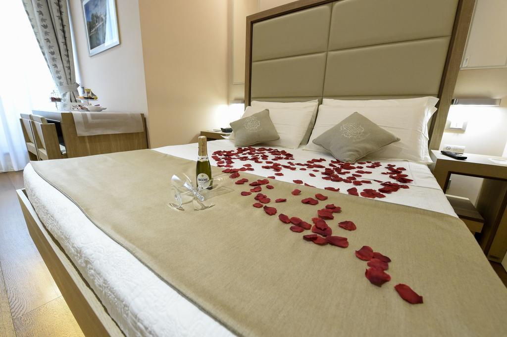 Domus Clara Guest house Rome