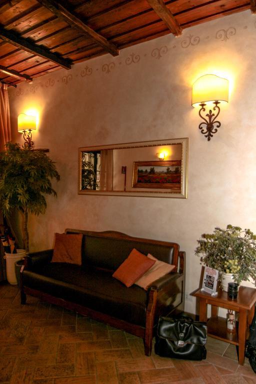 Residenza San Calisto Hotel