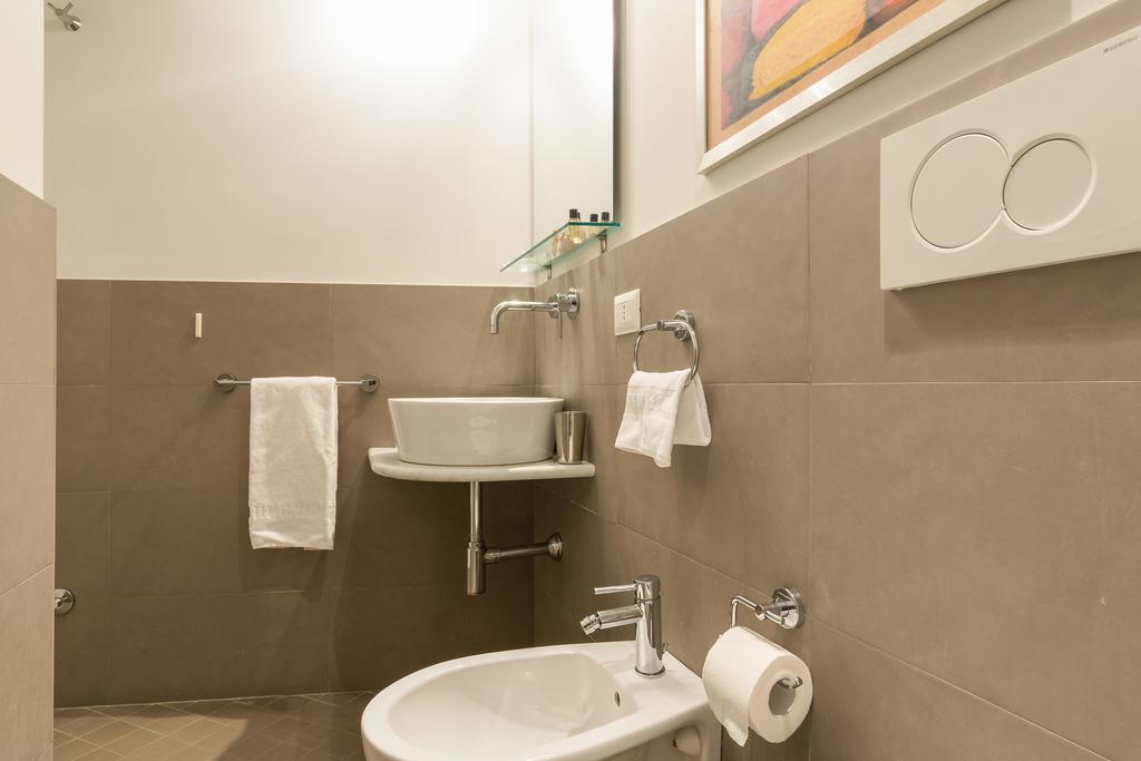 Piazza Dei Satiri Apartment *