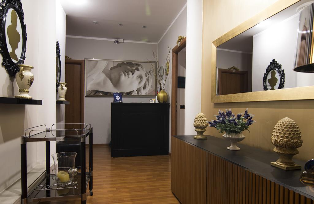 Rosmini Couette-café Rome