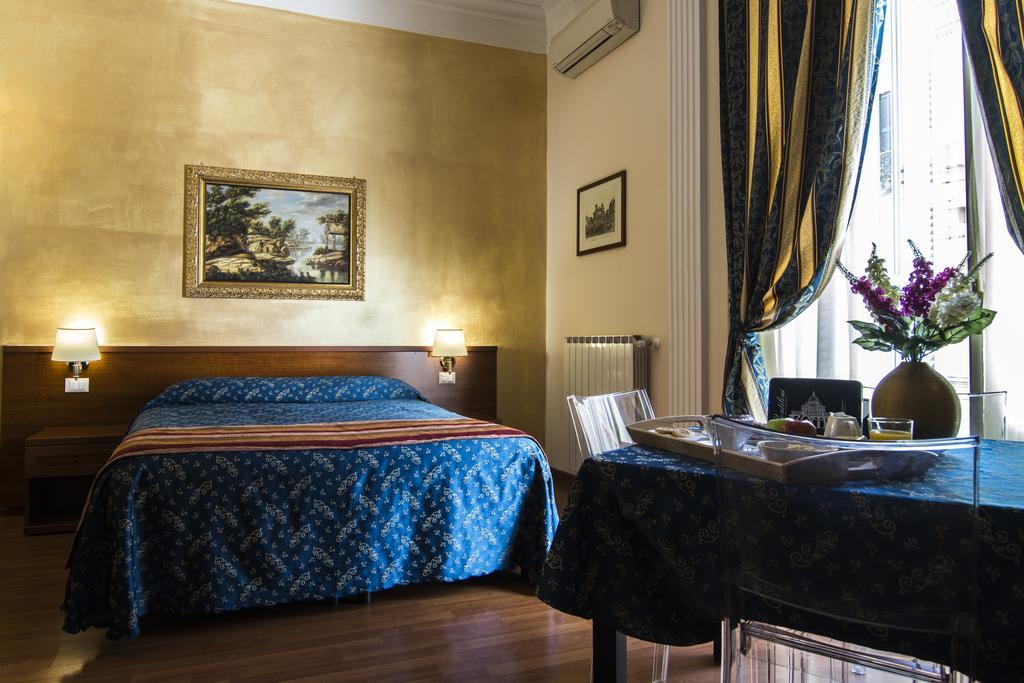Rosmini Couette-café 2*