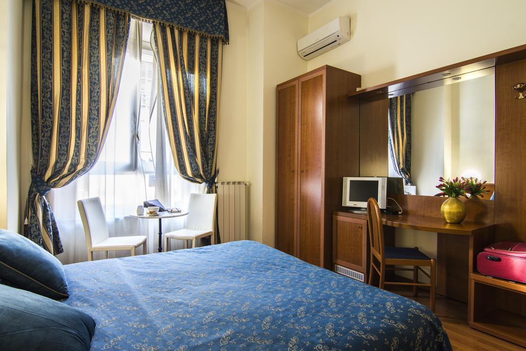 Couette-café Rosmini Rome