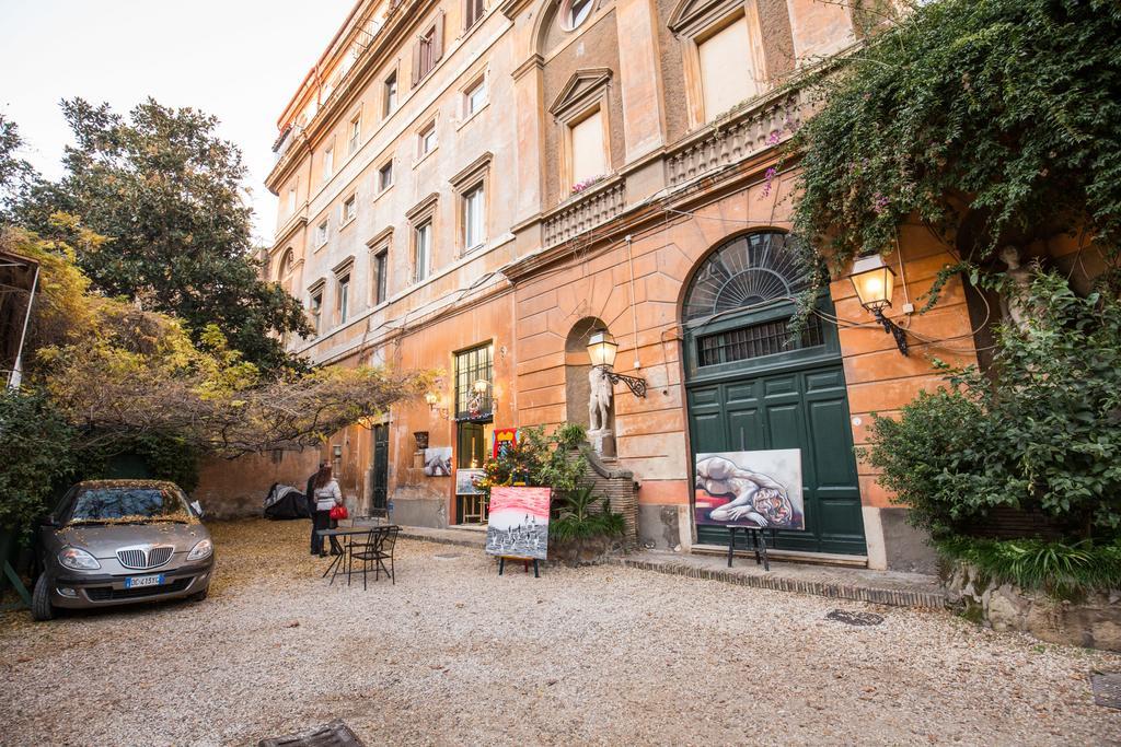 Apartment Via Margutta Rome