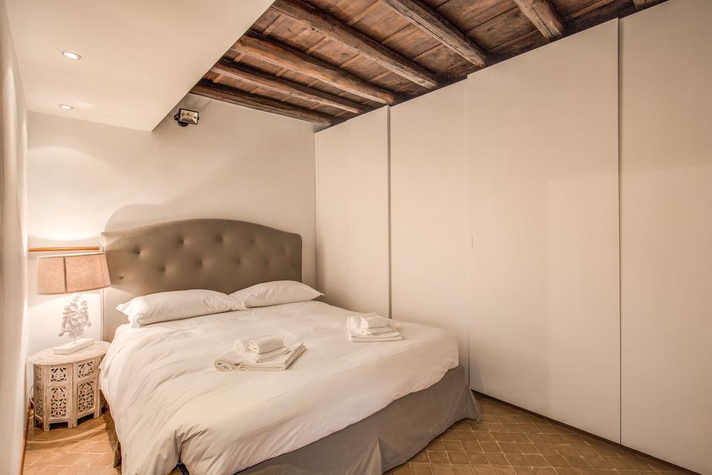 Via Margutta Apartment *