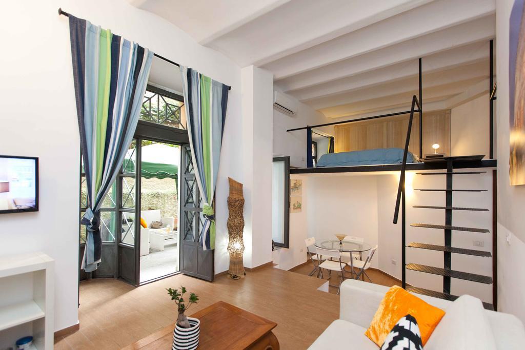 Colosseo Accomodation