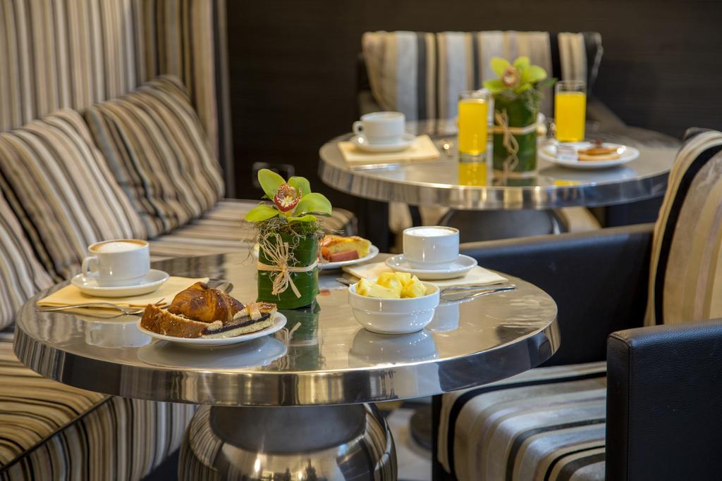 Royal Court Hotel