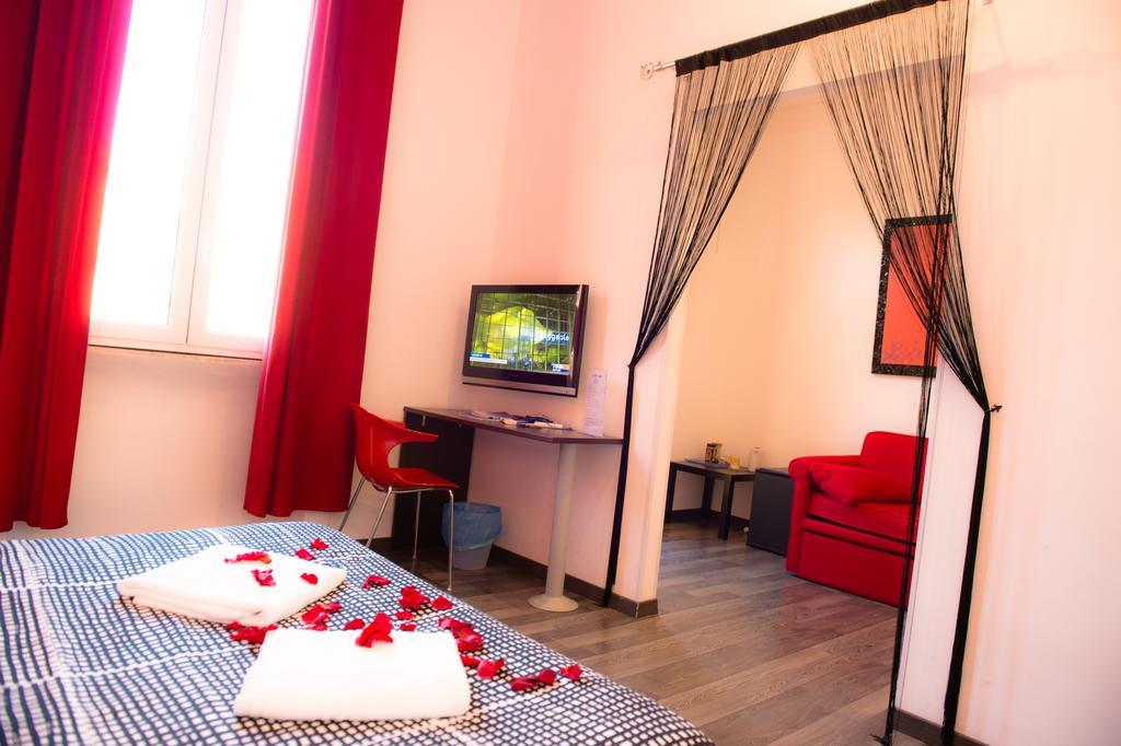 Chroma Exy - Chroma Italy 2* Rome