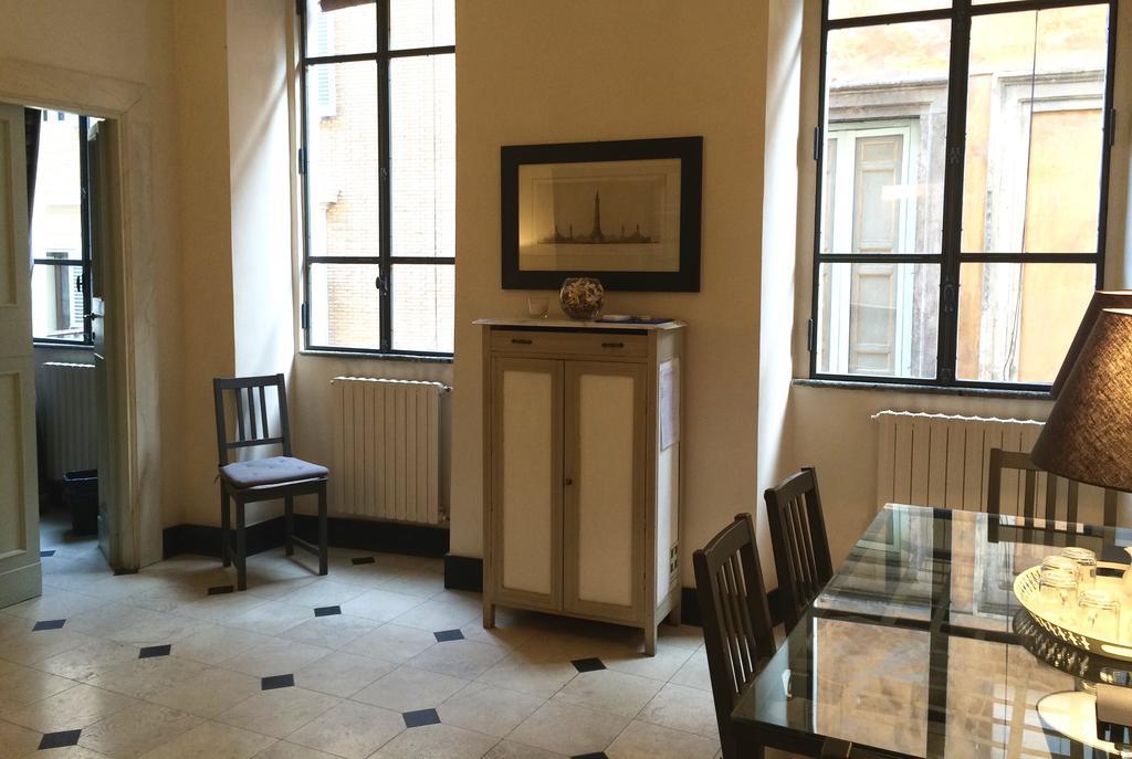 Apartment La Casa In Vetrina Rome