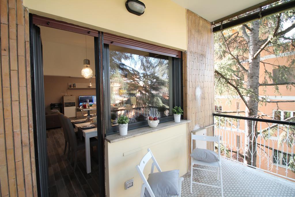 Eur Bright Spacious Terraced With Private Parking Only For Small Cars * Rome