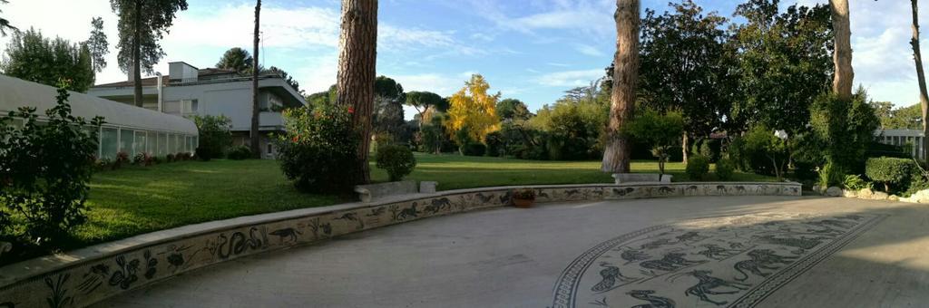 Bed & Breakfast Casa Per Ferie Cardinal G. Guarino *