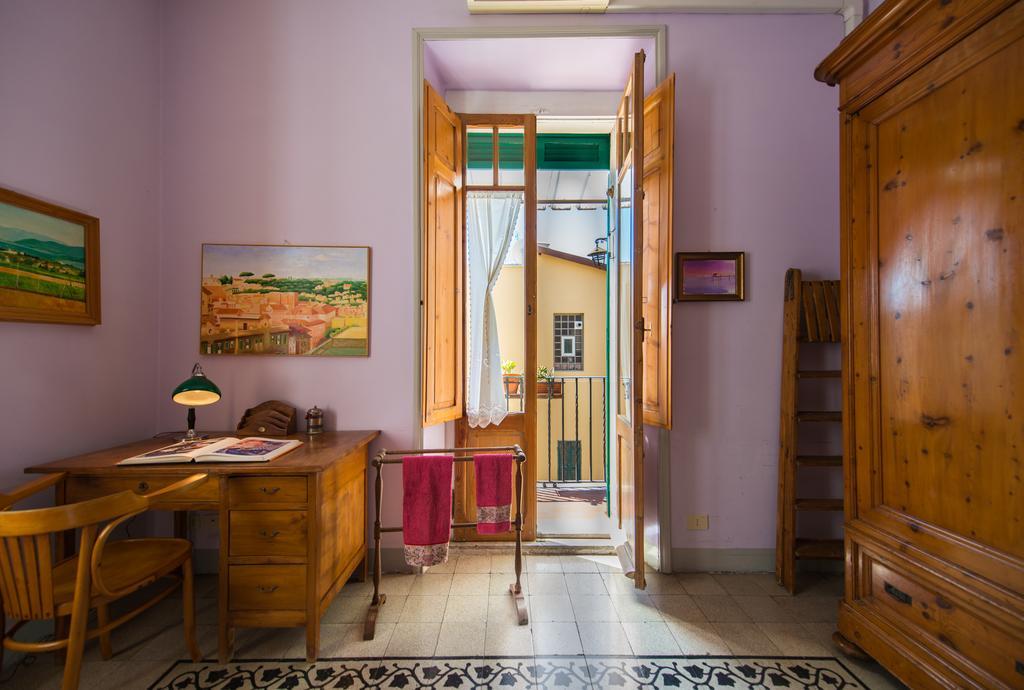 Colosseo House * Roma
