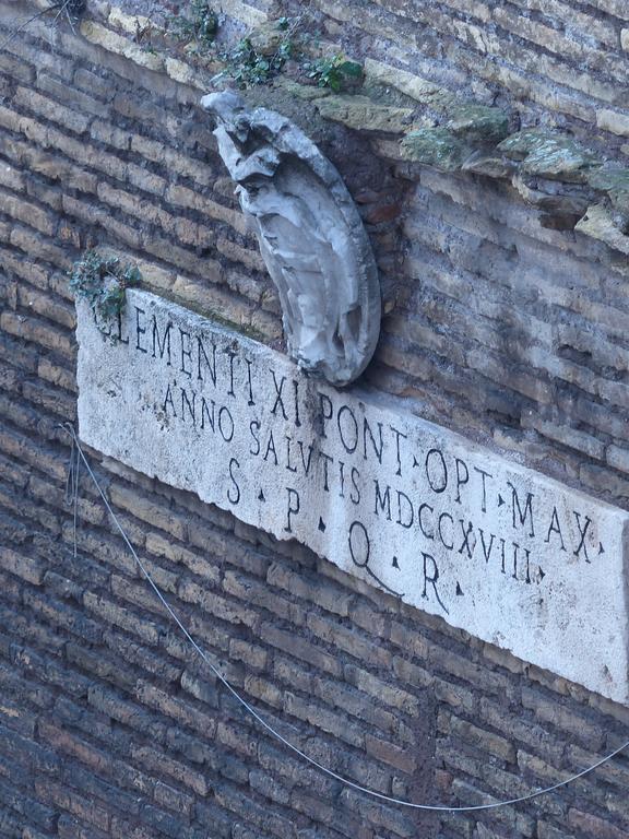 Between Termini & Colosseo Apartment