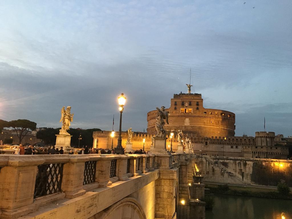 Maru * Rome