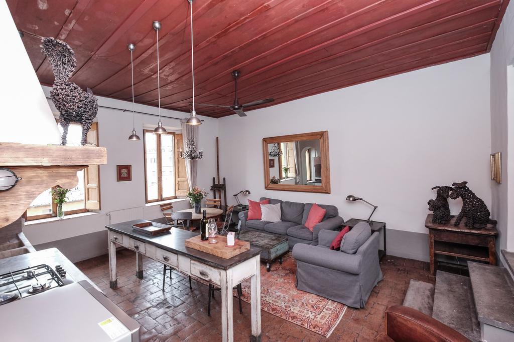 Piazza Navona Artist Loft Rome