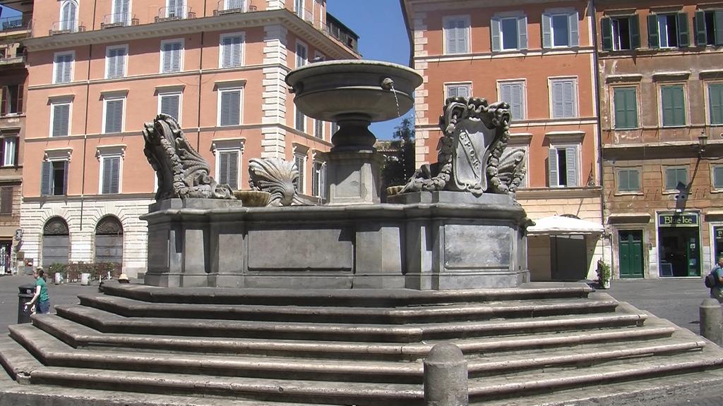 Apartment San Cosimato Rome