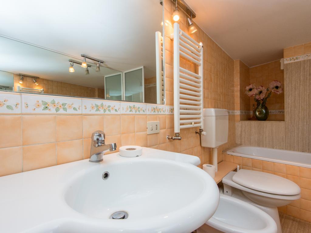 Rsh Trevi Fountain Apartment