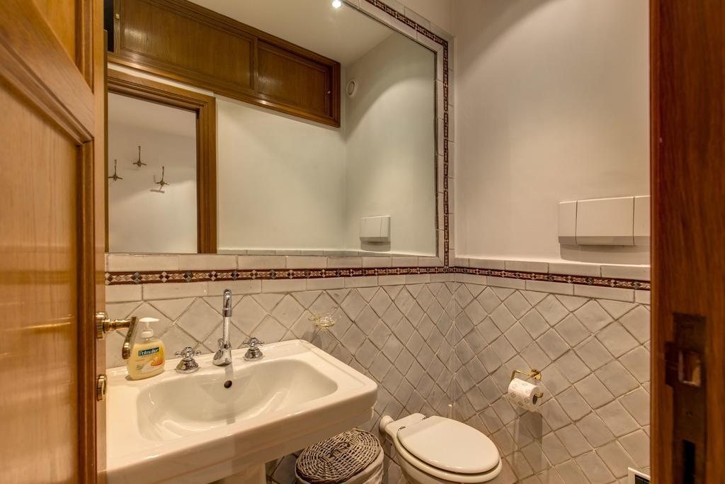 Apartment Via Margutta Rome