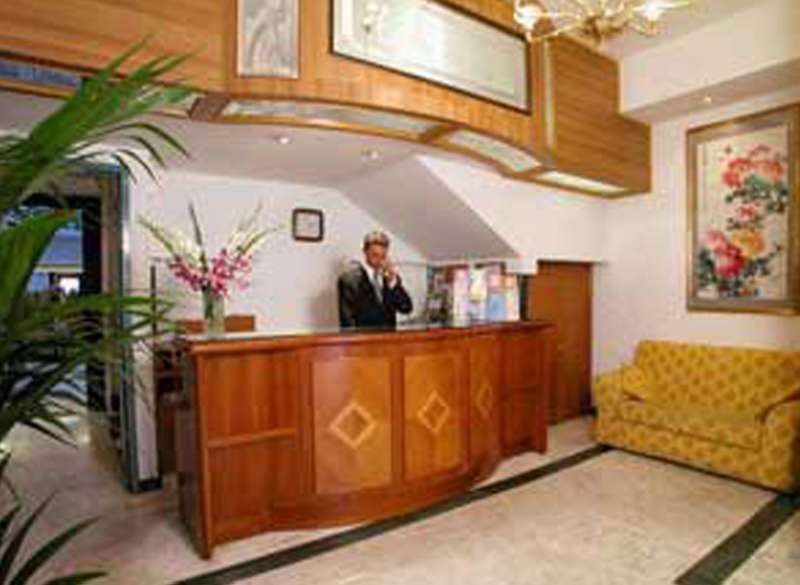 Flower Garden Hotel Rome