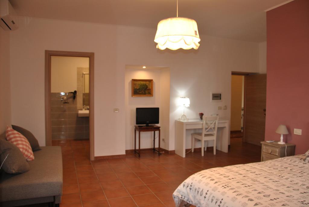 Maison d'hôtes Casale Appio 2*