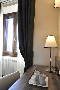 Guest house Window On 2*