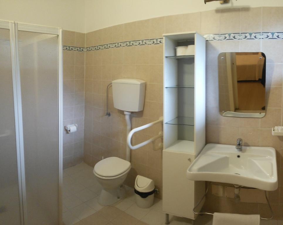 Casa Per Ferie Cardinal G. Guarino Bed & Breakfast *