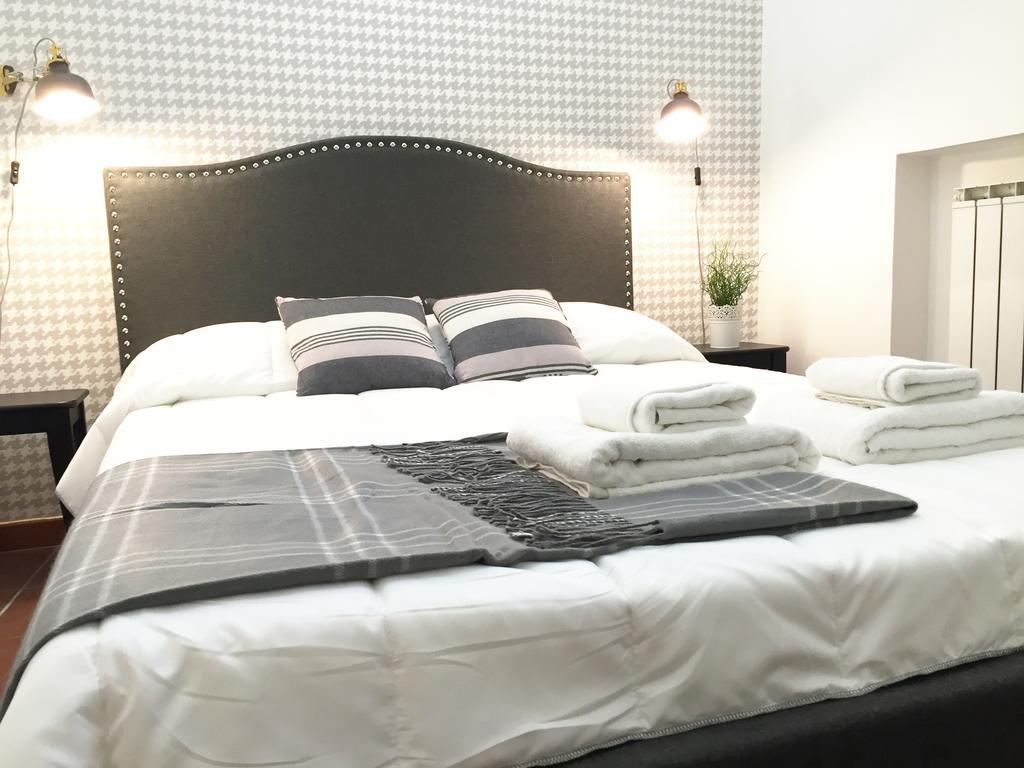 Inside Trastevere, Apt With Terrace *