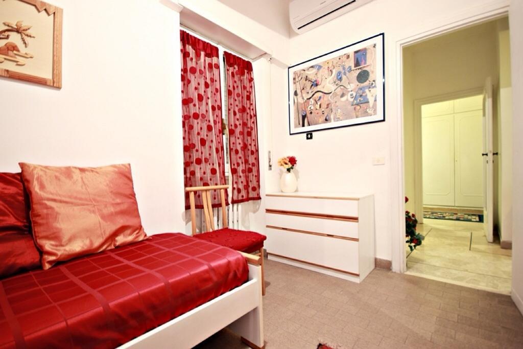 La Maison Rouge Holiday home *