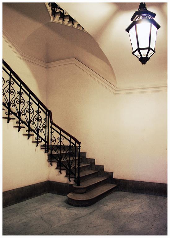 1a Grace House * Rome