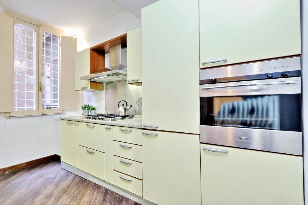 Apartment Corso Charme - My Extra Home Rome