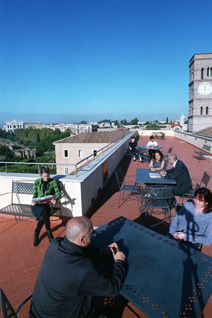 Domus Sessoriana 3*