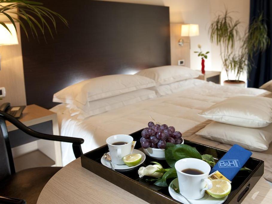C-hotels Club House Hotel 4*