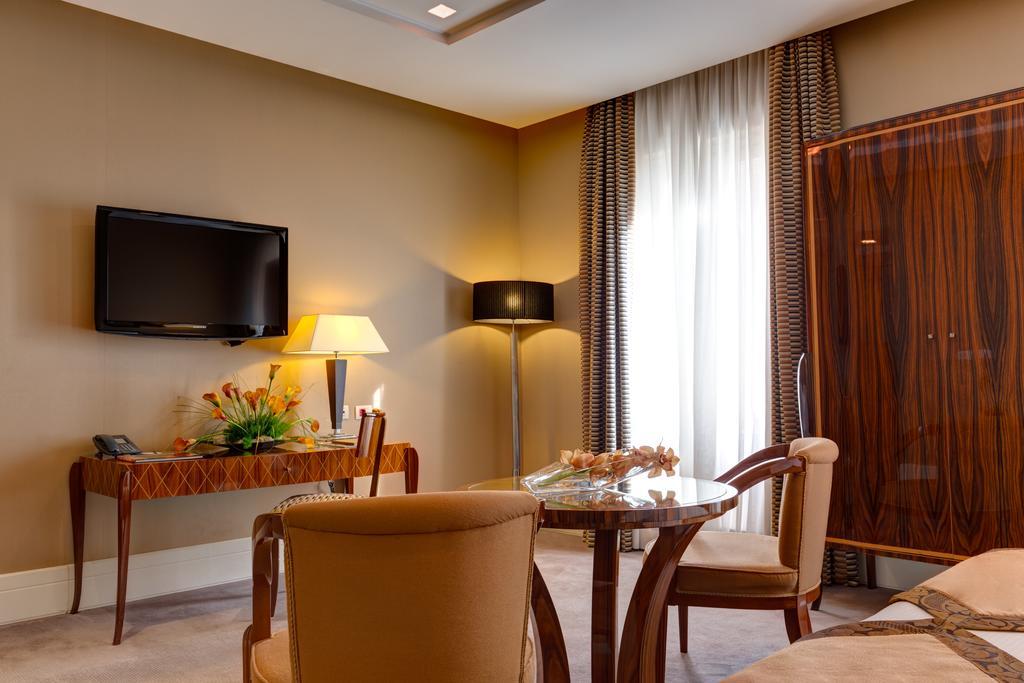 Grand Via Veneto Rome